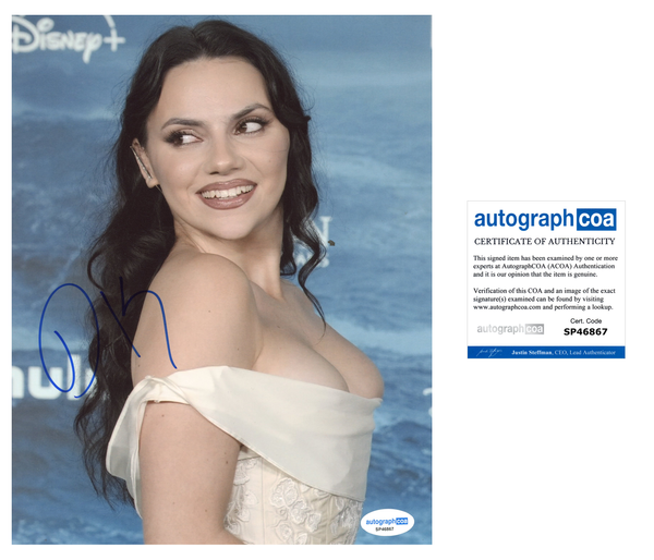 Dafne Keen Sexy Signed Autograph 8x10 Photo ACOA