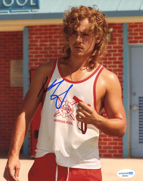 Dacre Montgomery Stranger Things Signed Autograph 8x10 Photo ACOA