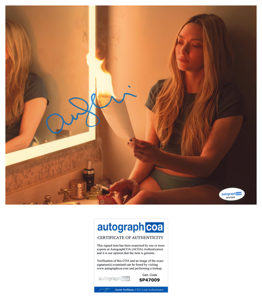 Amanda Seyfried Housemaid Signed Autograph 8x10 Photo ACOA