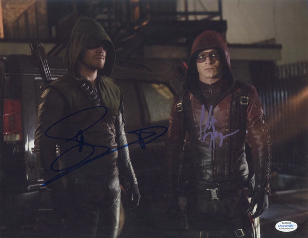Colton Haynes Stephen Amell Arrow Signed Autograph 11x14 Photo ACOA