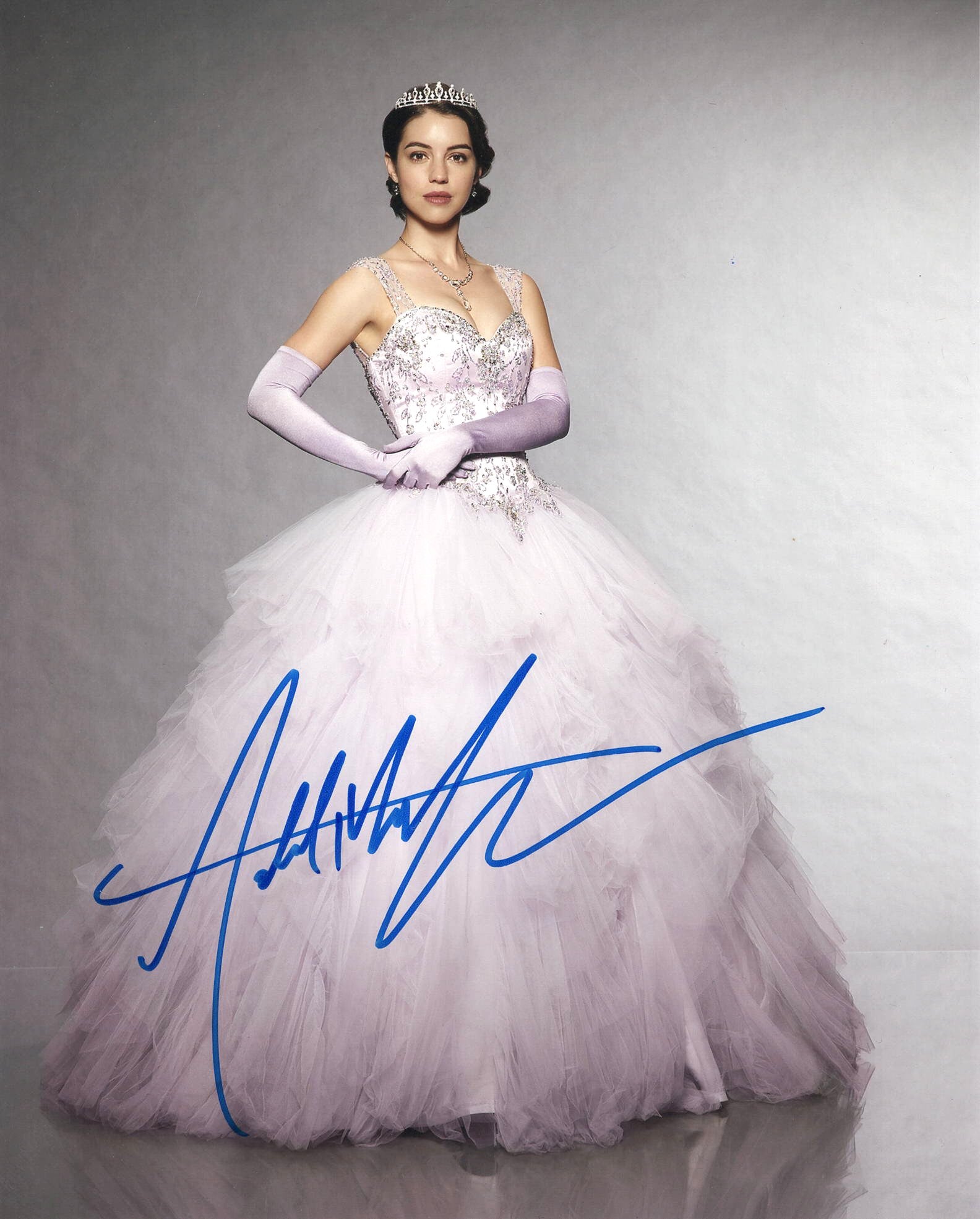 Adelaide Kane Once Upon A Time Signed Autograph 8x10 Photo - Outlaw Hobbies Authentic Autographs