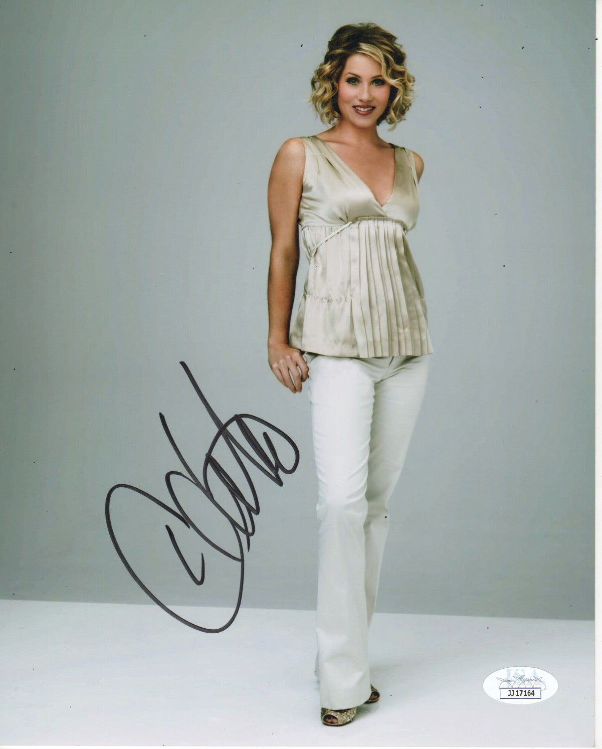 Christina Applegate Sexy Signed Autograph 8x10 JSA Photo #2 | Outlaw  Hobbies Authentic Autographs