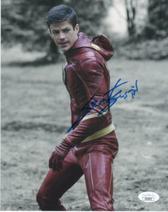 Grant Gustin Signed The Flash Autograph 8x10 Photo JSA #22 - Outlaw Hobbies Authentic Autographs