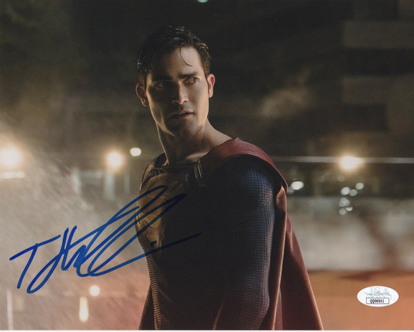 Tyler Hoechlin Superman and Lois Signed Autograph 8x10 Photo JSA COA