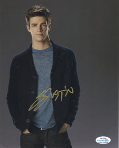 Grant Gustin The Flash Signed Autograph 8x10 Photo ACOA #4 - Outlaw Hobbies Authentic Autographs