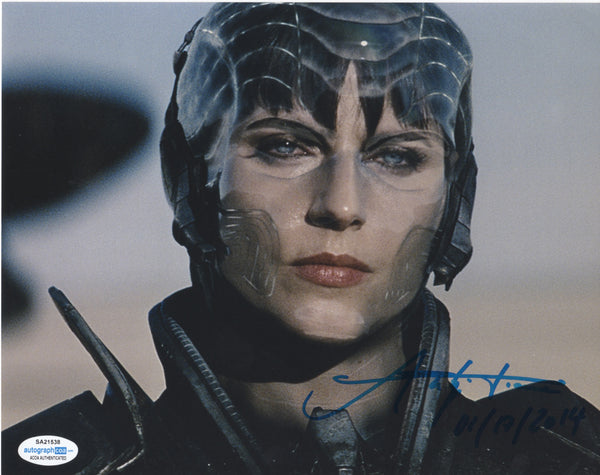 Antje Traue Man of Steel Signed Autograph 8x10 Photo ACOA - Outlaw Hobbies Authentic Autographs