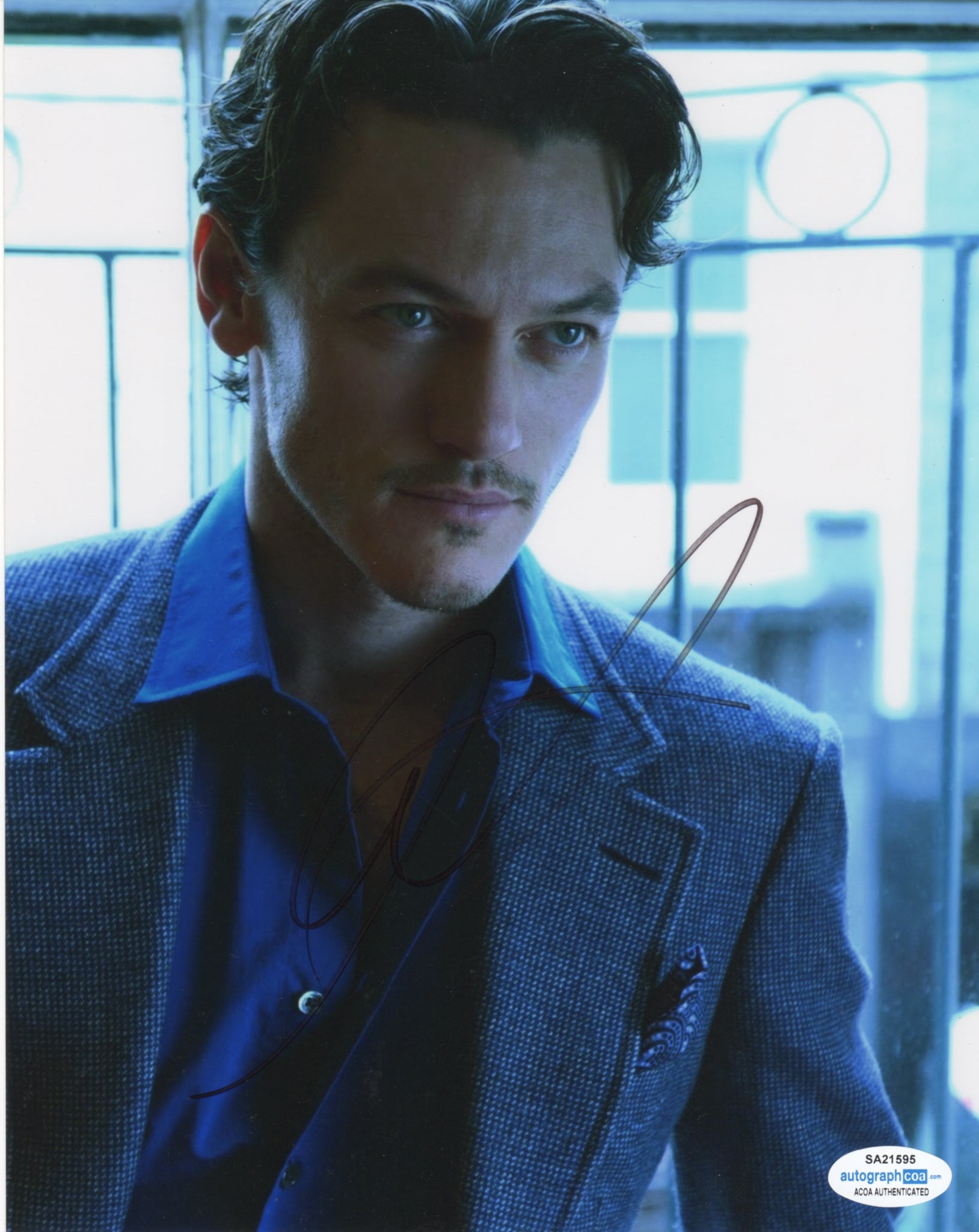 Luke Evans Signed Autograph 8x10 Photo ACOA #2 - Outlaw Hobbies Authentic Autographs