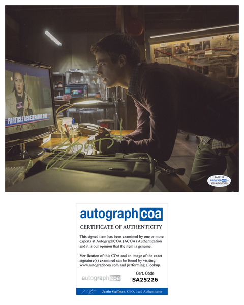 Grant Gustin The Flash Signed Autograph 8x10 Photo ACOA #8 Arrow - Outlaw Hobbies Authentic Autographs