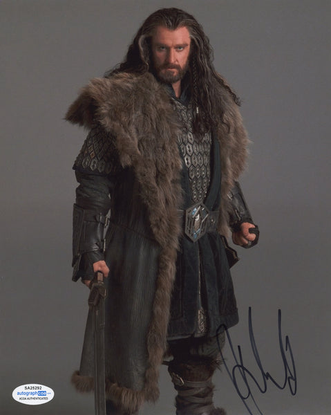 Richard Armitage The Hobbit Signed Autograph 8x10 Photo ACOA - Outlaw Hobbies Authentic Autographs