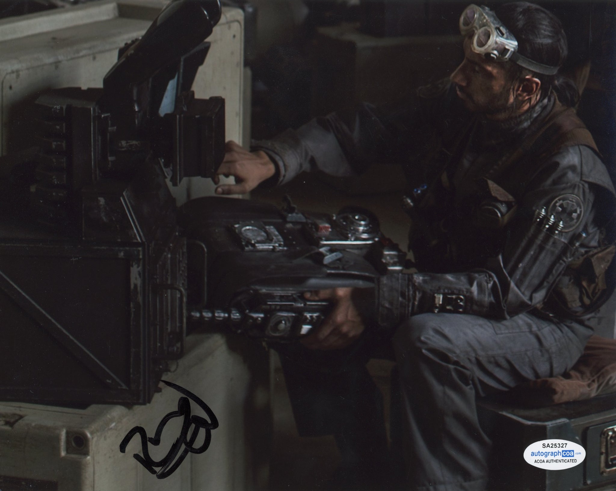 Riz Ahmed Star Wars Rogue One Signed Autograph 8x10 Photo ACOA #3 - Outlaw Hobbies Authentic Autographs