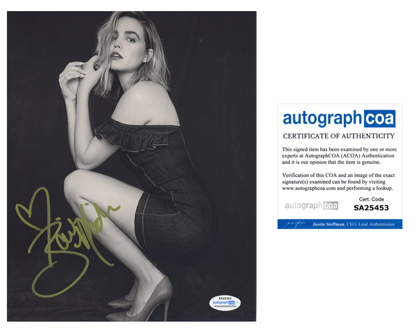 Bailee Madison Sexy Signed Autograph 8x10 Photo ACOA #4 - Outlaw Hobbies Authentic Autographs
