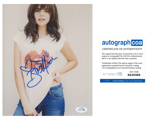Bailee Madison Sexy Signed Autograph 8x10 Photo ACOA #11 - Outlaw Hobbies Authentic Autographs