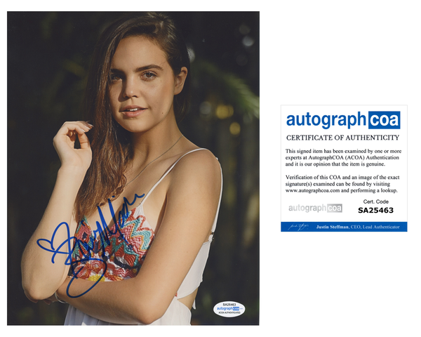 Bailee Madison Sexy Signed Autograph 8x10 Photo ACOA #14 - Outlaw Hobbies Authentic Autographs