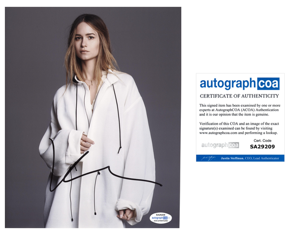 Katherine Waterston Fantastic Beasts Signed Autograph 8x10 Photo ACOA #5 - Outlaw Hobbies Authentic Autographs