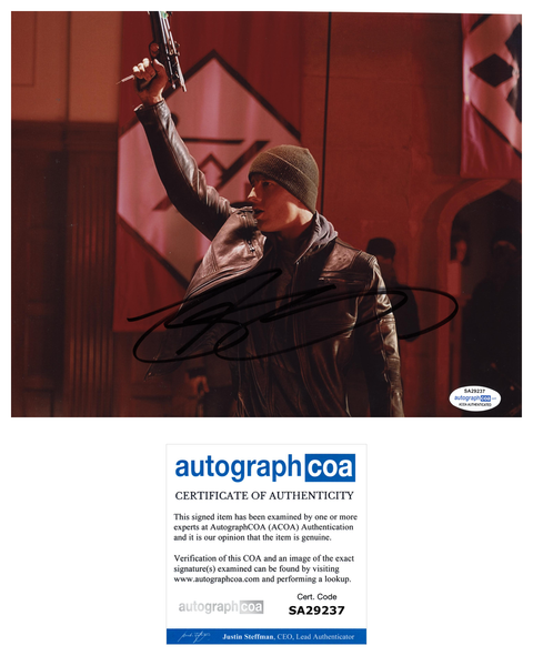 Justin Hartley Smallville Signed Autograph 8x10 Photo ACOA - Outlaw Hobbies Authentic Autographs