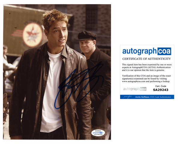 Justin Hartley Smallville Signed Autograph 8x10 Photo ACOA #7 - Outlaw Hobbies Authentic Autographs
