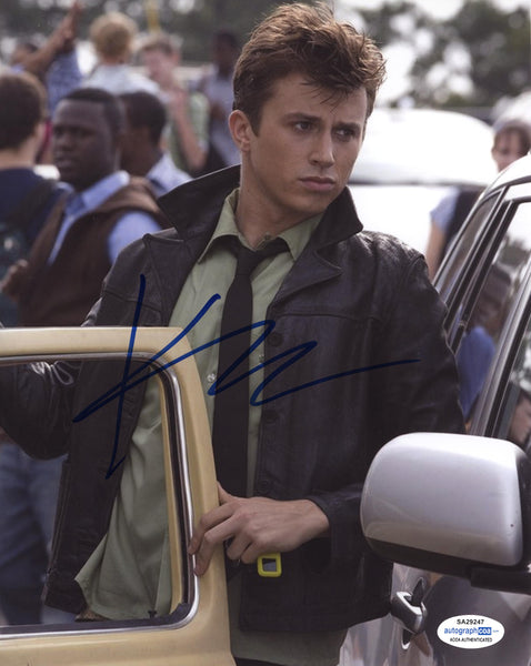 Kenny Wormald Footloose Signed Autograph 8x10 Photo ACOA #2 - Outlaw Hobbies Authentic Autographs