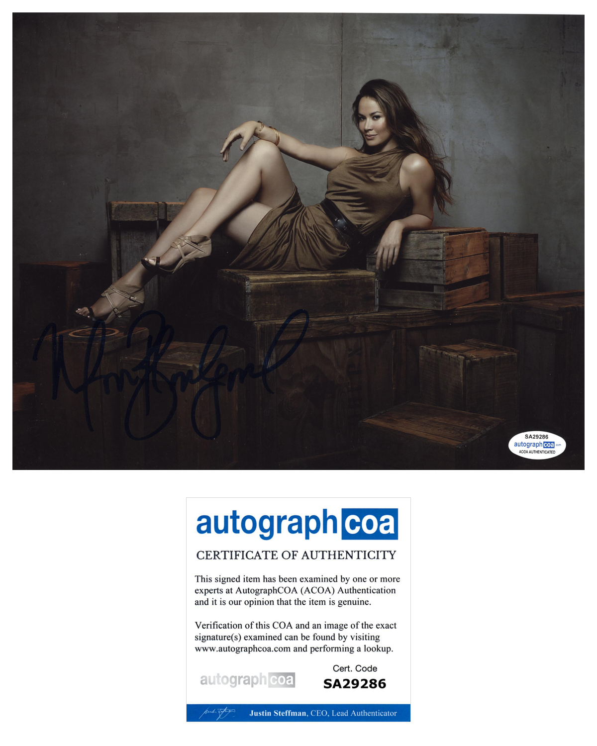 Moon Bloodgood Sexy Signed Autograph 8x10 Photo ACOA | Outlaw Hobbies  Authentic Autographs