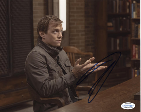 Jake Abel Supernatural Signed Autograph 8x10 Photo ACOA #2 - Outlaw Hobbies Authentic Autographs