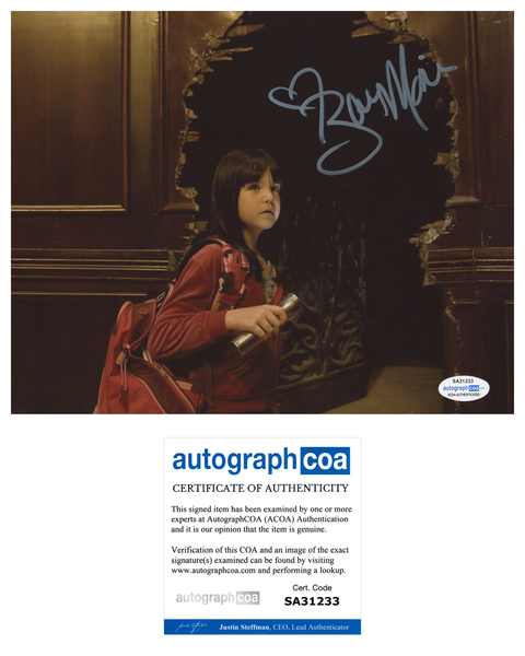 Bailee Madison Afraid of the Dark Signed Autograph 8x10 Photo ACOA #19 - Outlaw Hobbies Authentic Autographs