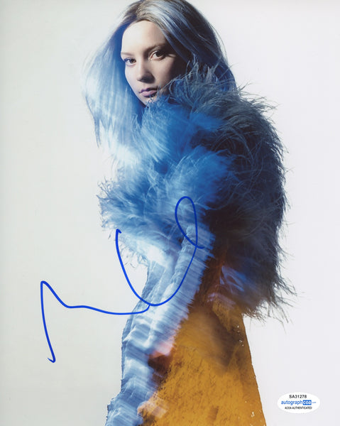 Mia Wasikowska Sexy Signed Autograph 8x10 Photo ACOA #16 - Outlaw Hobbies Authentic Autographs