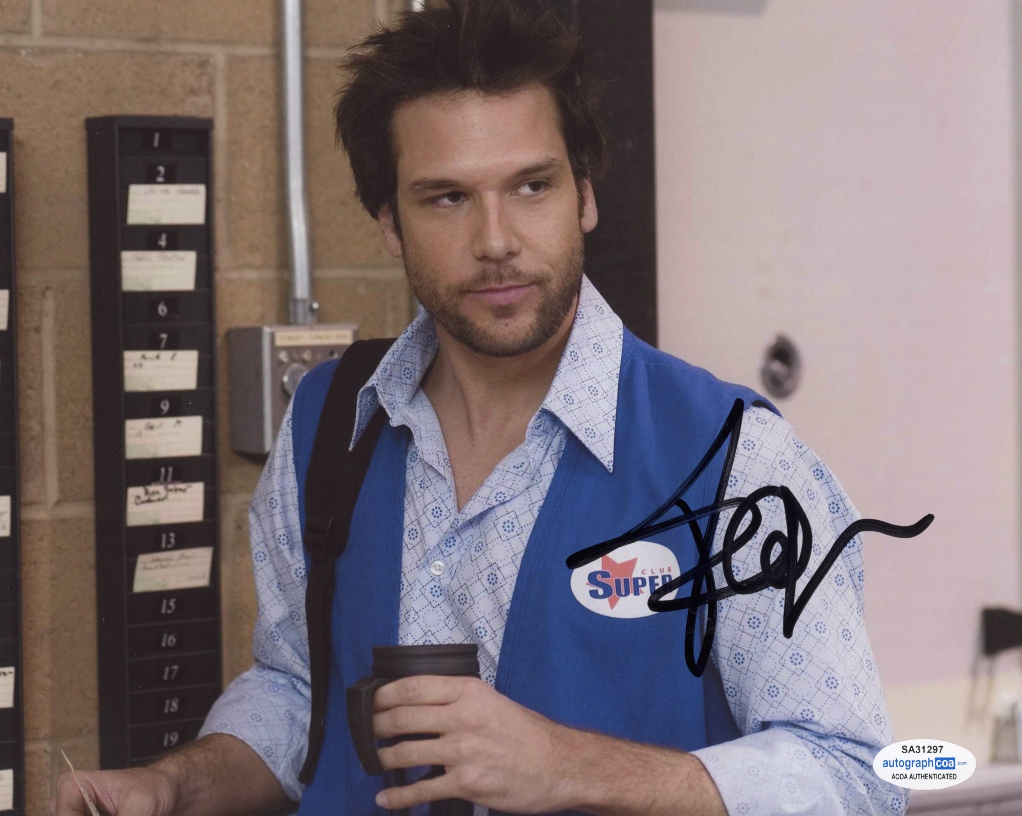 Dane Cook Employee of the Month Signed Autograph 8x10 Photo ACOA - Outlaw Hobbies Authentic Autographs