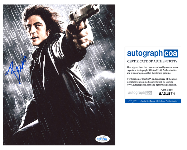 Benicio Del Toro Sin City Signed Autograph 8x10 Photo ACOA - Outlaw Hobbies Authentic Autographs