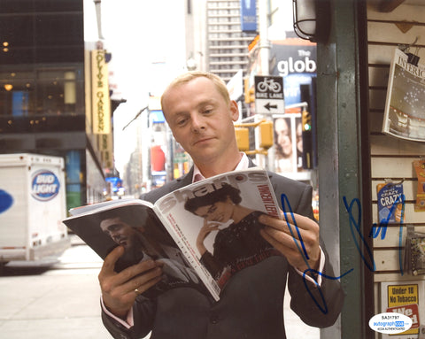 Simon Pegg Hot Fuzz Signed Autograph 8x10 Photo ACOA #40 - Outlaw Hobbies Authentic Autographs