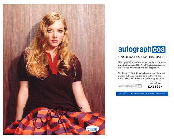 Amanda Seyfried Sexy Signed Autograph 8x10 Photo ACOA #10 - Outlaw Hobbies Authentic Autographs