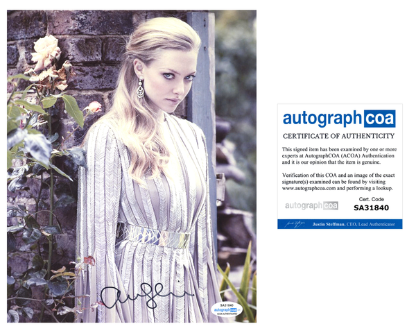 Amanda Seyfried Sexy Signed Autograph 8x10 Photo ACOA #16 - Outlaw Hobbies Authentic Autographs