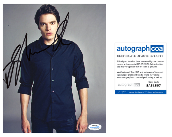 Dominic Sherwood Mortal Instruments Signed Autograph 8x10 Photo ACOA - Outlaw Hobbies Authentic Autographs