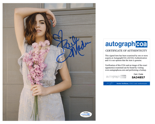 Bailee Madison Sexy Signed Autograph 8x10 Photo ACOA #36 - Outlaw Hobbies Authentic Autographs