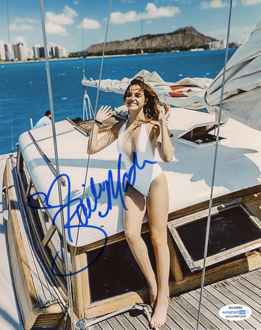 Bailee Madison Sexy Signed Autograph 8x10 Photo ACOA #39 - Outlaw Hobbies Authentic Autographs