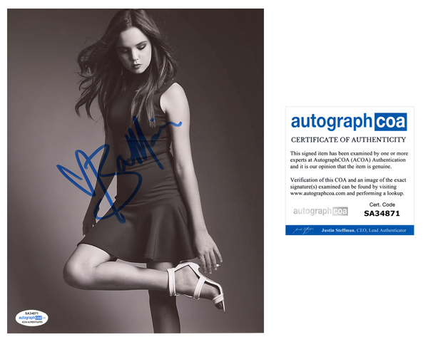 Bailee Madison Sexy Signed Autograph 8x10 Photo ACOA #56 - Outlaw Hobbies Authentic Autographs