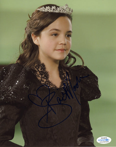 Bailee Madison Once Upon A Time Signed Autograph 8x10 Photo ACOA #45 - Outlaw Hobbies Authentic Autographs