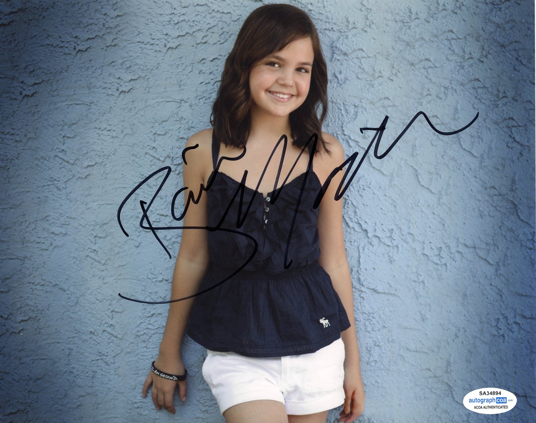 Bailee Madison Sexy Signed Autograph 8x10 Photo ACOA #72 - Outlaw Hobbies Authentic Autographs