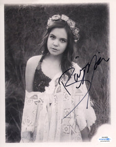 Bailee Madison Sexy Signed Autograph 8x10 Photo ACOA #77 - Outlaw Hobbies Authentic Autographs