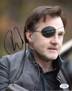 David Morrissey Walking Dead Signed Autograph 8x10 Photo ACOA #5 - Outlaw Hobbies Authentic Autographs