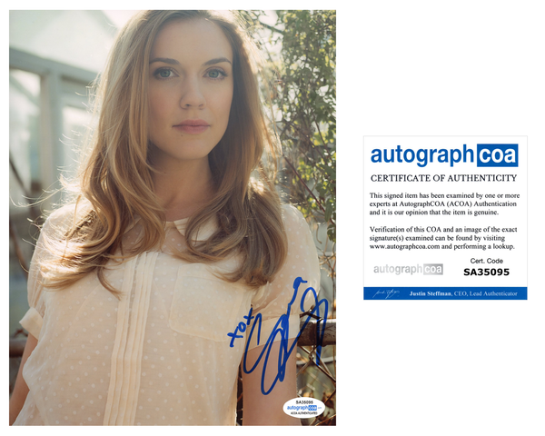 Sara Canning Sexy SIgned Autograph 8x10 Photo ACOA - Outlaw Hobbies Authentic Autographs