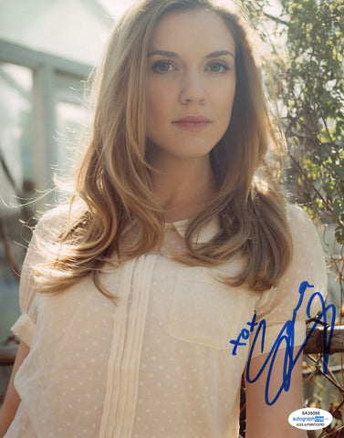 Sara Canning Sexy SIgned Autograph 8x10 Photo ACOA - Outlaw Hobbies Authentic Autographs