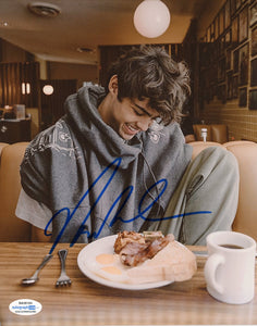 Noah Centineo To All the Boys Signed Autograph 8x10 Photo ACOA - Outlaw Hobbies Authentic Autographs