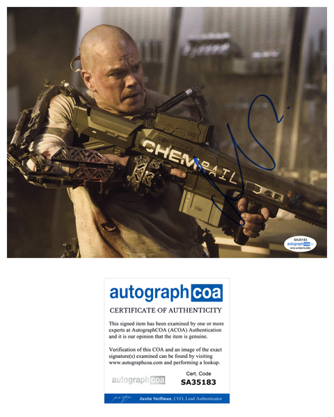 Matt Damon Elysium Signed Autograph 8x10 Photo ACOA #6 - Outlaw Hobbies Authentic Autographs