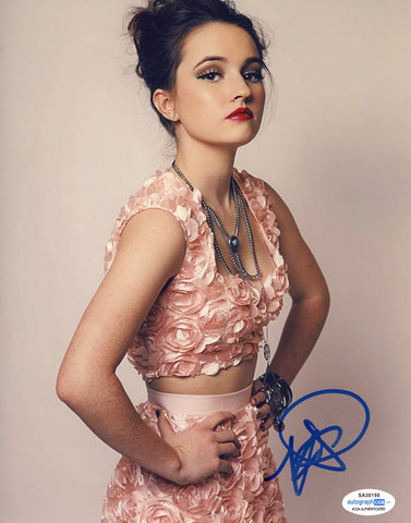 Kaitlyn Dever Sexy Signed Autograph 8x10 Photo ACOA #7 - Outlaw Hobbies Authentic Autographs