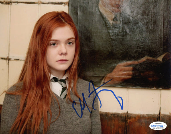 Elle Fanning Sexy Signed Autograph 8x10 Photo ACOA #2 - Outlaw Hobbies Authentic Autographs