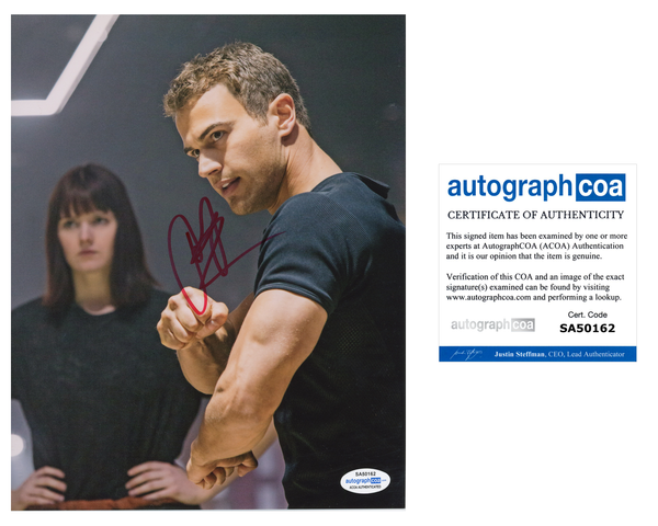 Theo James Divergent Signed Autograph 8x10 Photo ACOA
