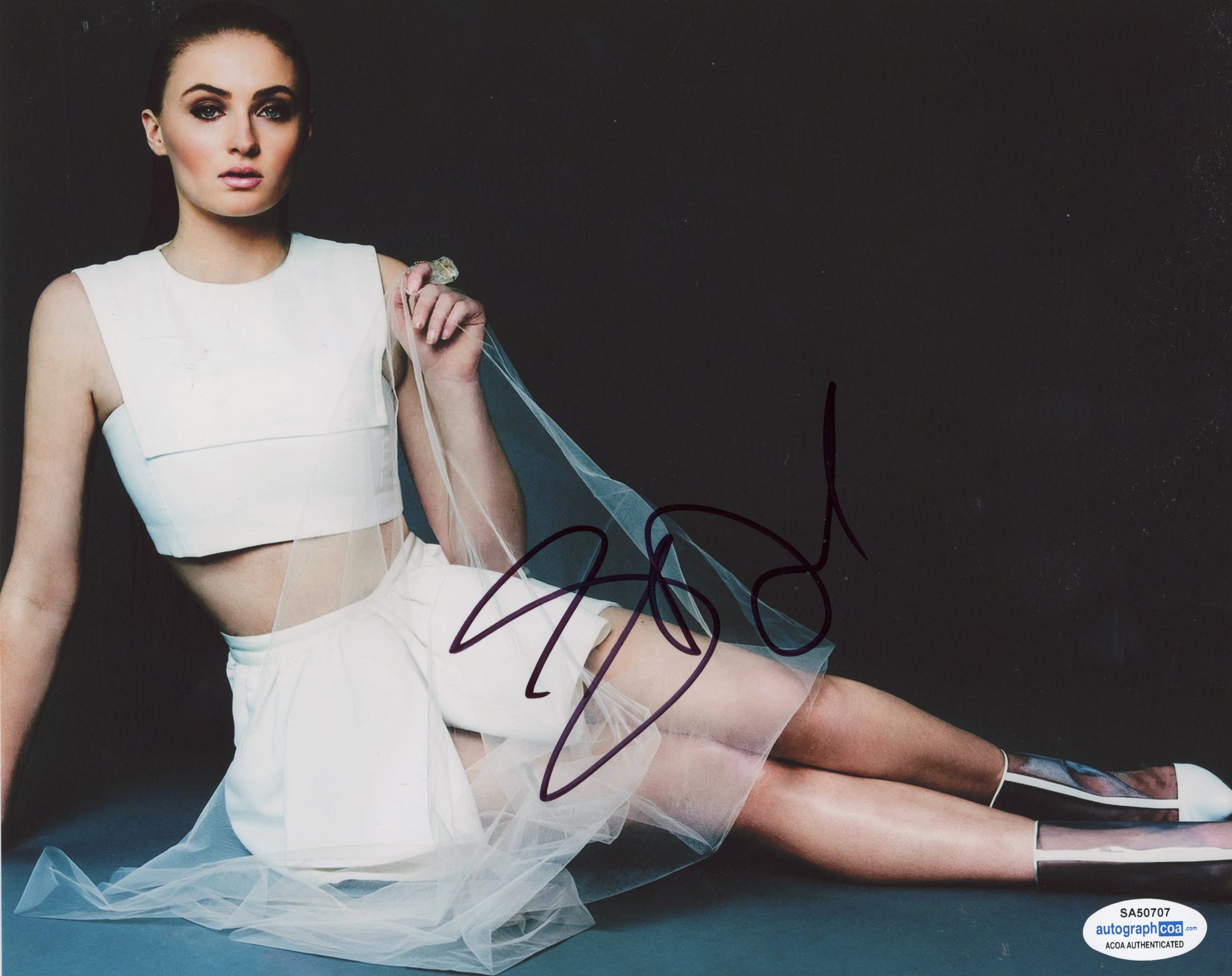 Sophie Turner Sexy Signed Autograph 8x10 Photo ACOA