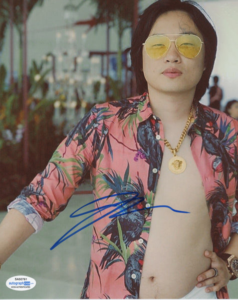 Jimmy O Yang Crazy Rich Asians Signed Autograph 8x10 Photo ACOA