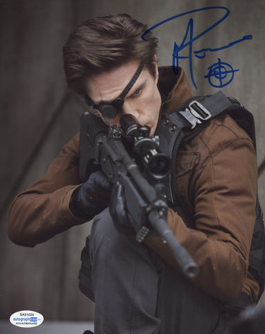 Michael Rowe Deadshot Arrow Signed Autograph 8x10 Photo ACOA