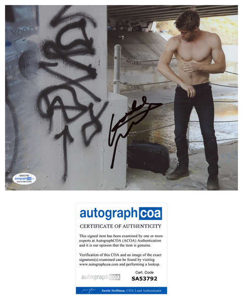 Luke Mitchell Blindspot Signed Autograph 8x10 Photo ACOA