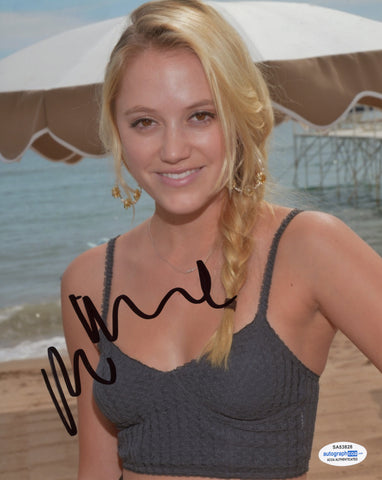 Maika Monroe Sexy Signed Autograph 8x10 Photo ACOA